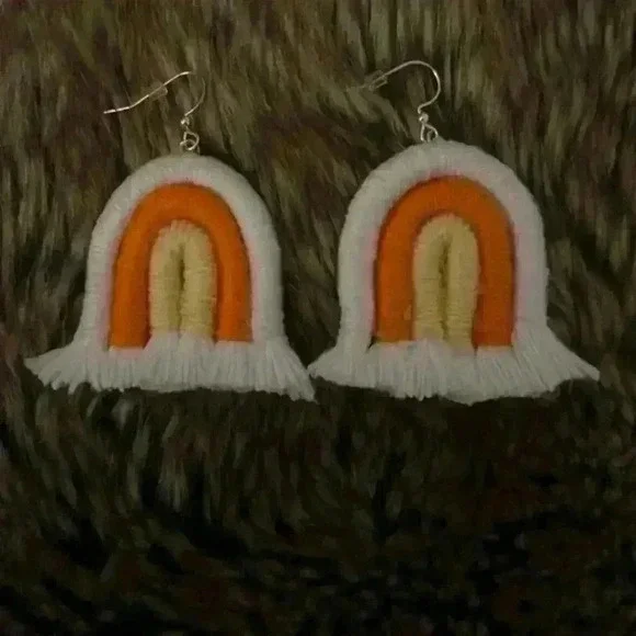 Macrame Rainbow Earrings‎ - Picture 3 of 3